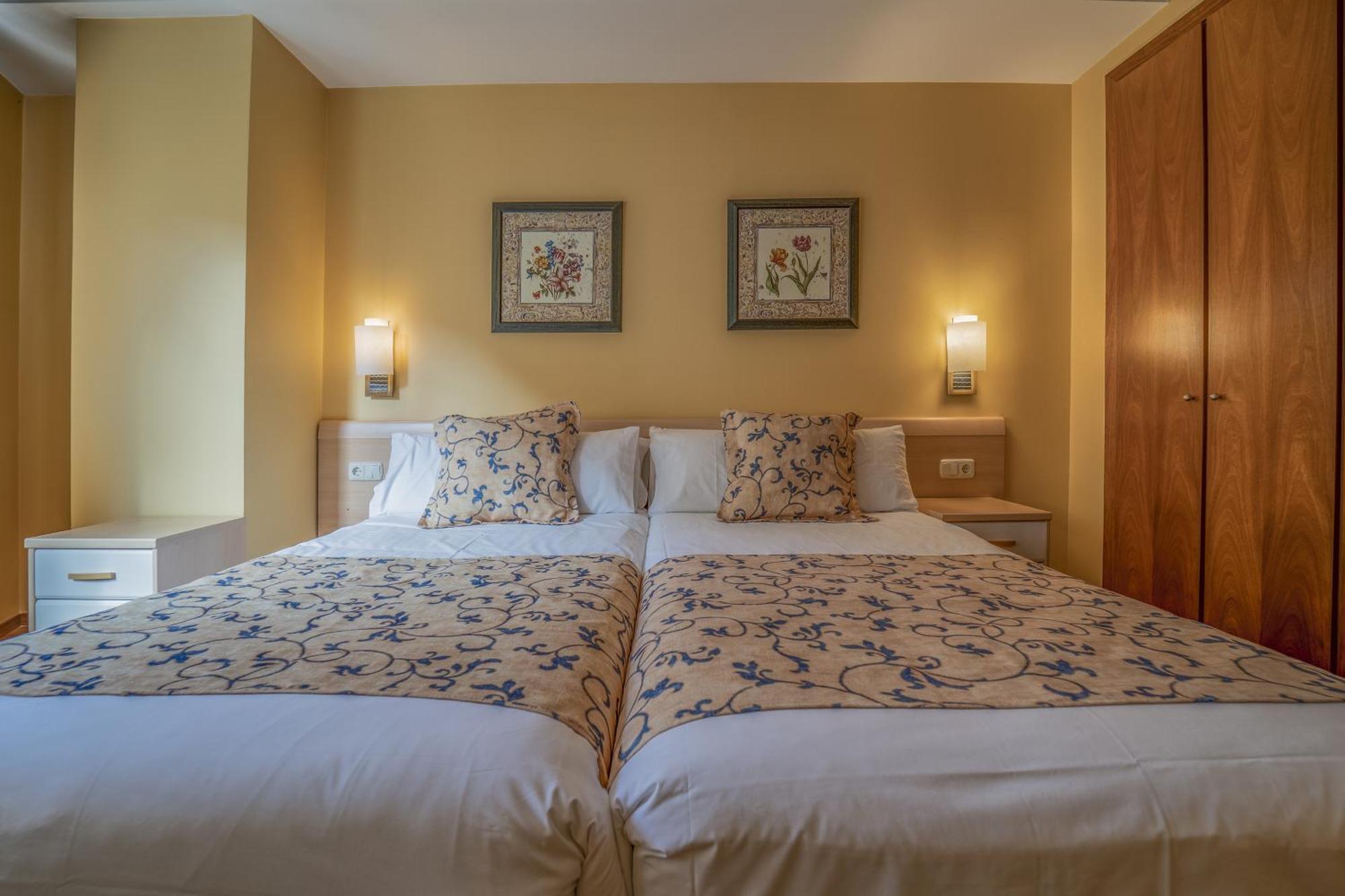 Apartaments Del Meligar Енкамп Номер фото